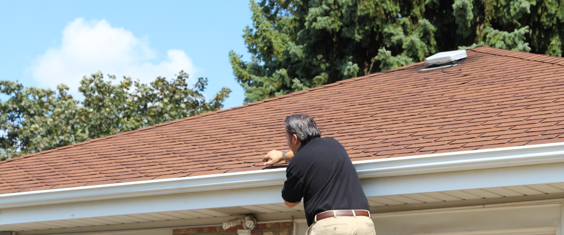 Don't Skip Mold Inspection When Repairing Your Roof In Crystal Lake, IL